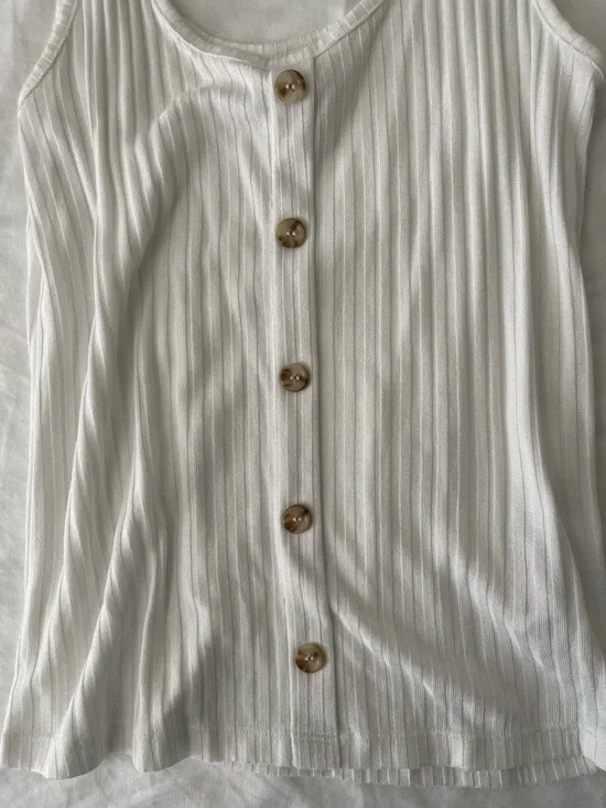 White Ribbed Button-Front Tank Top - Picture 2 of 5